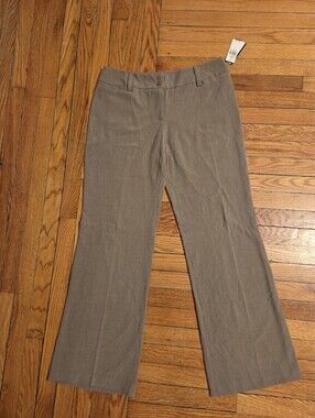 NWT AB Studio Size 8 Pants